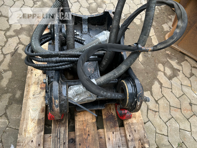 Oil-Quick OQ70/55 - Quick coupler for Construction machinery: picture 4 Oil-Quick OQ70/55 - Quick coupler for Construction machinery: picture 4