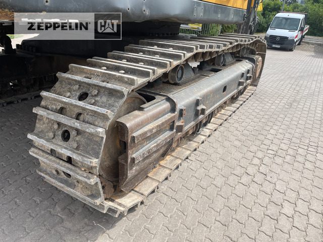 Crawler excavator Volvo EC700 CL: picture 22