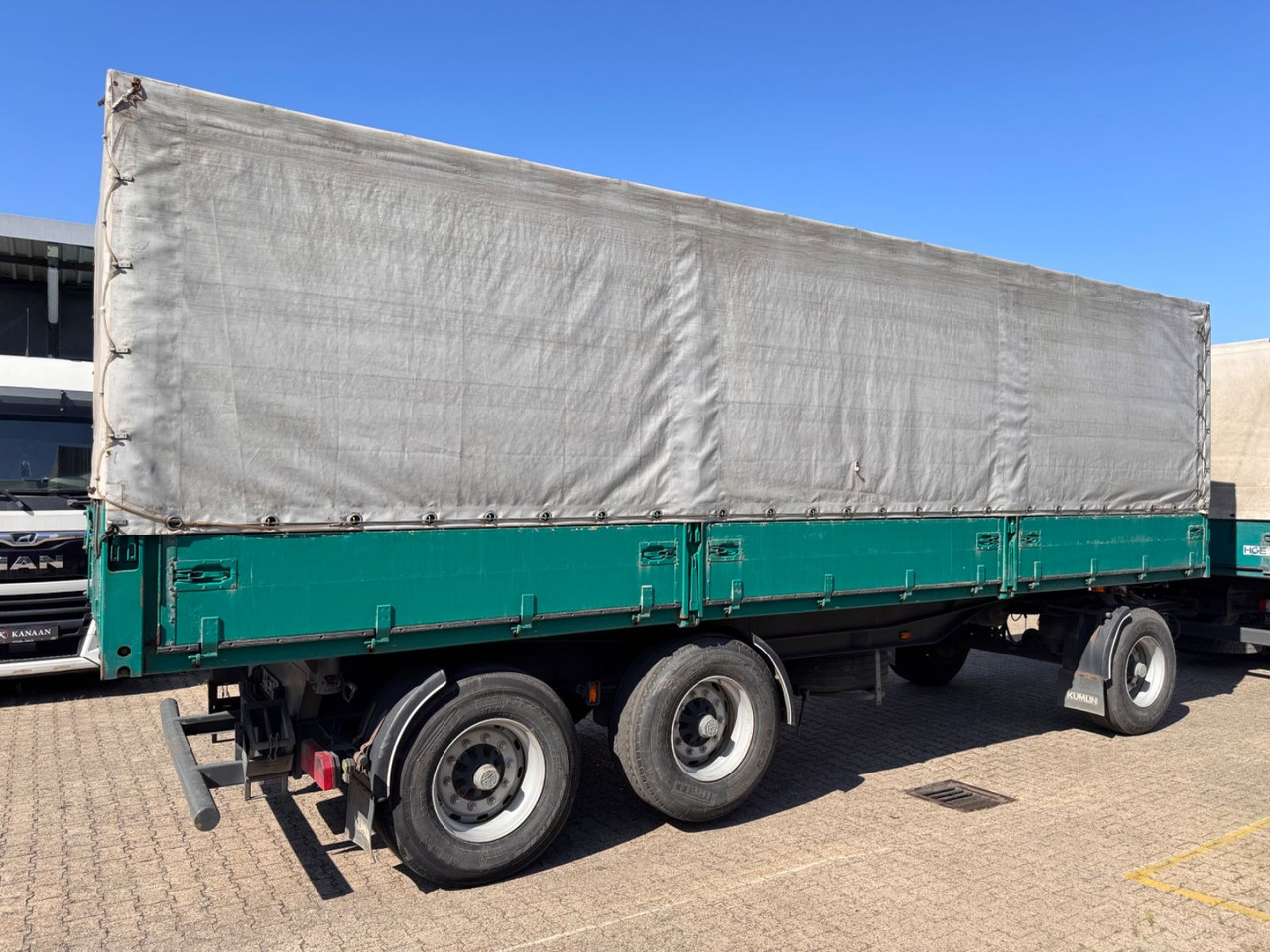 KUMMLIN 3-Achs Getreide Kipper 3 Seiten Liftachs - Tipper trailer: picture 4 KUMMLIN 3-Achs Getreide Kipper 3 Seiten Liftachs - Tipper trailer: picture 4