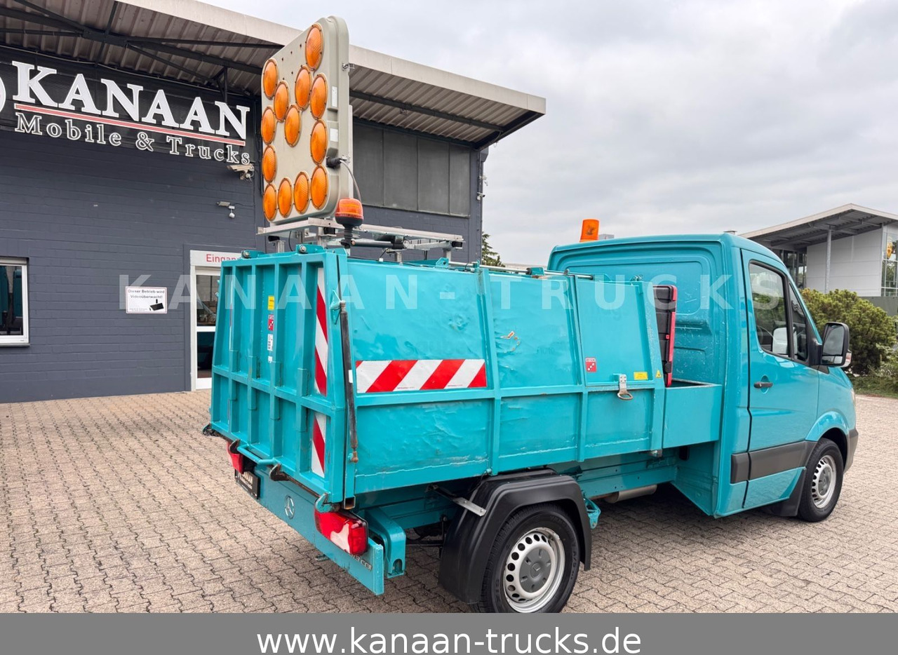 Mercedes-Benz 313 CDI Sprinter II Bertsche Müllwagen Tafel - Garbage truck: picture 3 Mercedes-Benz 313 CDI Sprinter II Bertsche Müllwagen Tafel - Garbage truck: picture 3