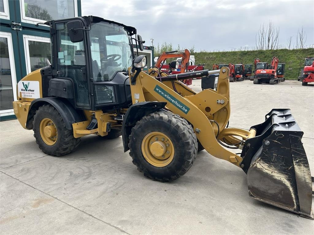 CAT 906M (8758) - Compact loader: picture 3 CAT 906M (8758) - Compact loader: picture 3
