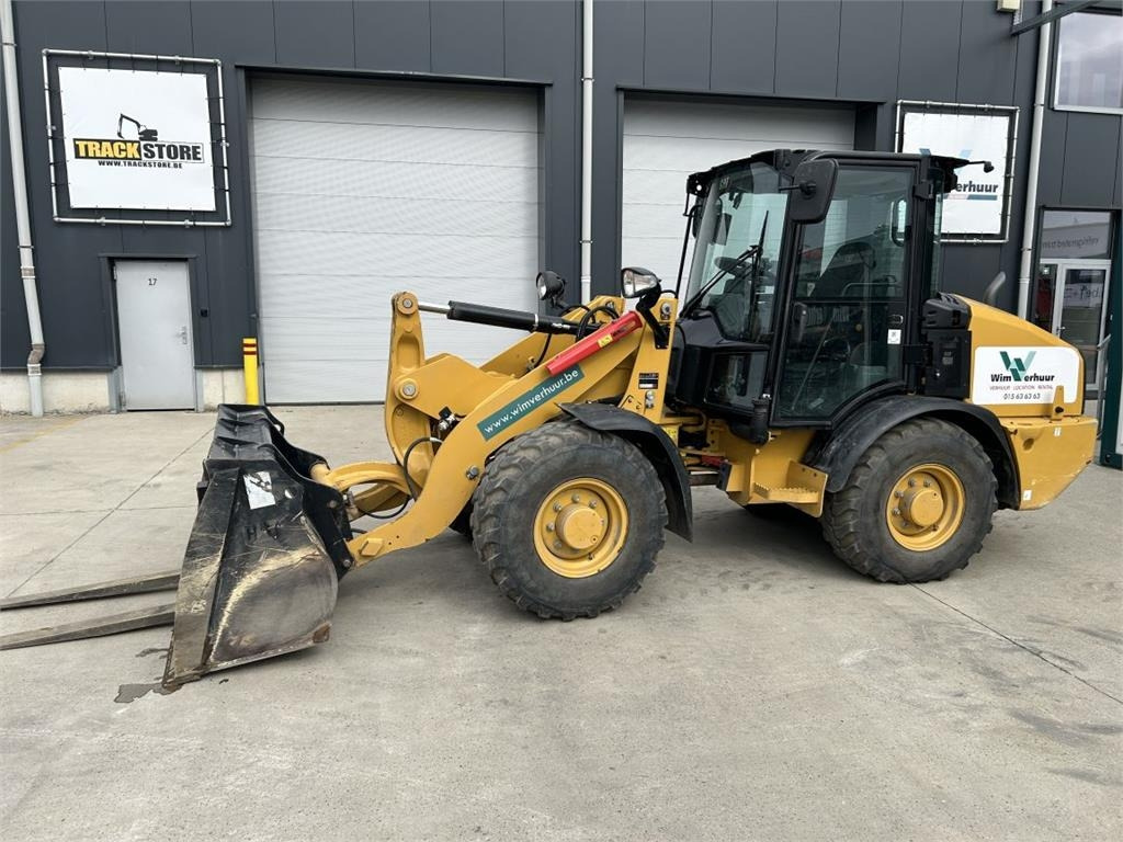 CAT 906M (8758) - Compact loader: picture 1 CAT 906M (8758) - Compact loader: picture 1