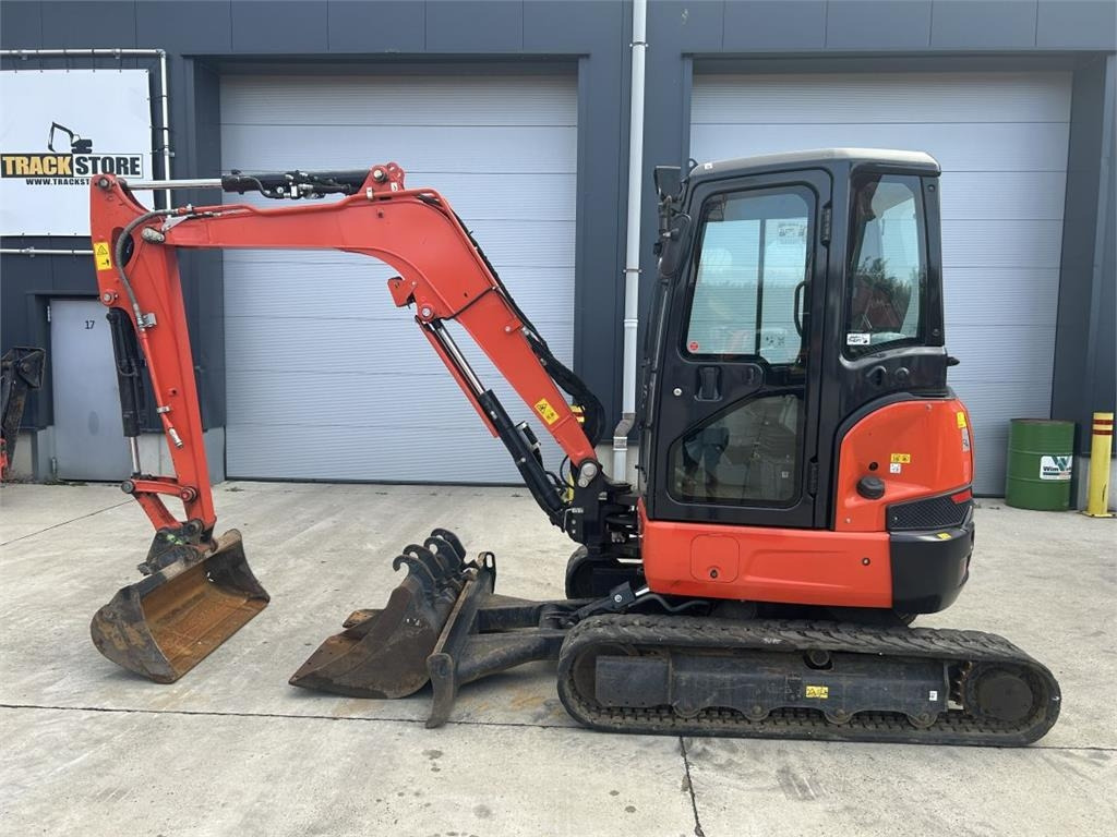 Kubota U36-4 (7398)  - Mini excavator: picture 1 Kubota U36-4 (7398)  - Mini excavator: picture 1