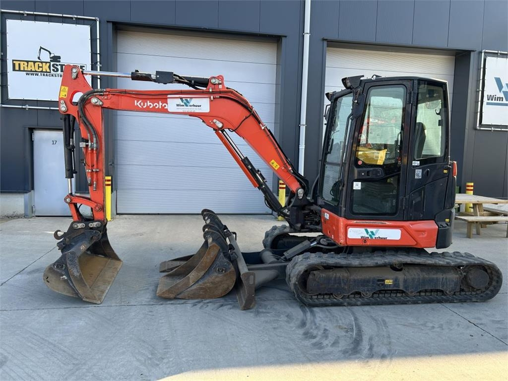 Mini excavator Kubota U50-5 (5016): picture 1