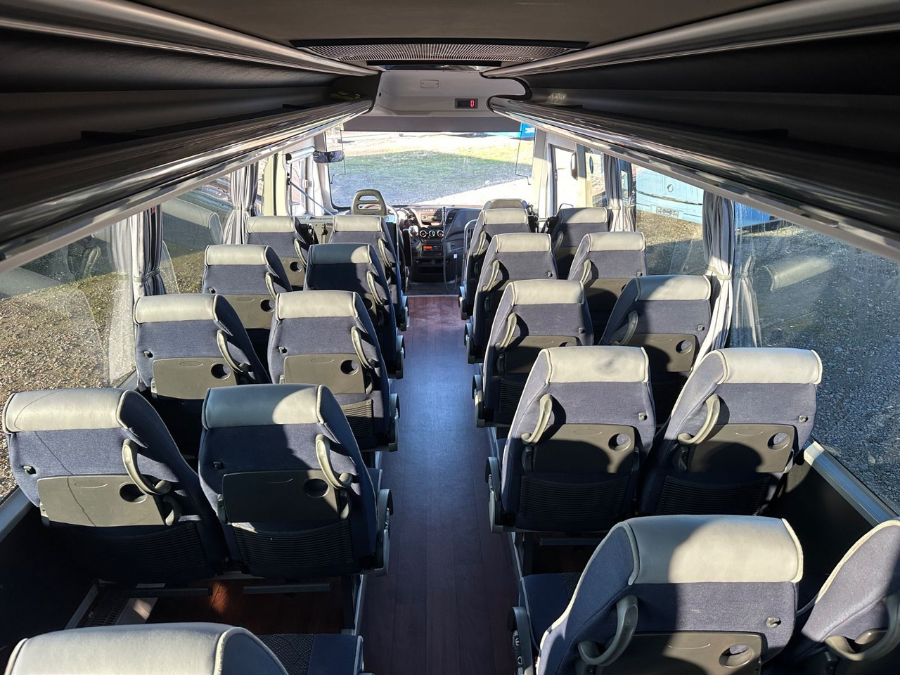 Minibus, Passenger van Iveco Maximo 70c18 (TOP*7.5t) Rosero/ Rapido: picture 10 Minibus, Passenger van Iveco Maximo 70c18 (TOP*7.5t) Rosero/ Rapido: picture 10