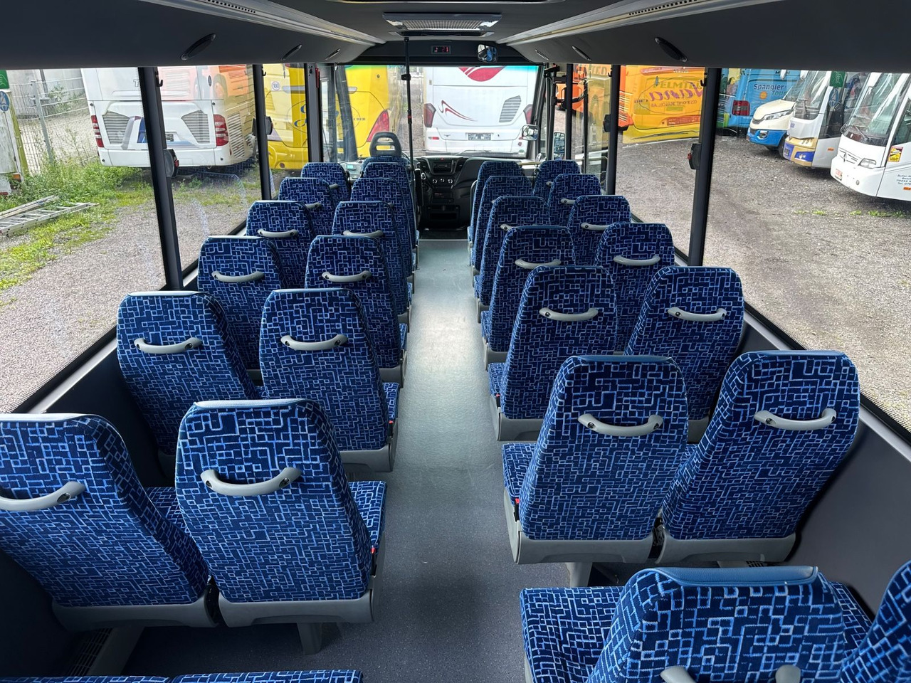 Iveco Rapido 70C18 (wenig Km*7.2t*33 Sitze) Rosero leasing Iveco Rapido 70C18 (wenig Km*7.2t*33 Sitze) Rosero: picture 12