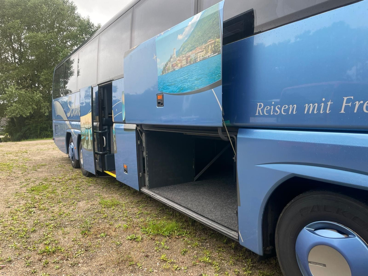 Coach Neoplan Tourliner L P22 (59 Sitze*Schalt*TOP*DE): picture 8 Coach Neoplan Tourliner L P22 (59 Sitze*Schalt*TOP*DE): picture 8